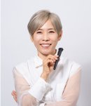 ヘアメイクアーティスト 岸 順子さん ヘアメイクアーティスト 岸 順子さん