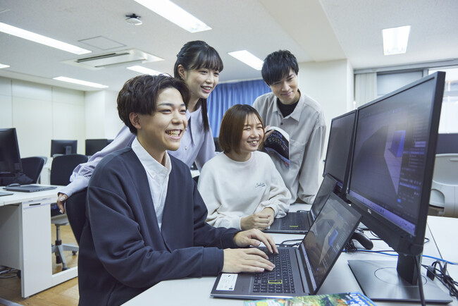 ゲーム・ＣＧ業界へ！100名以上の学生が参加する　大阪アミューズメントメディア専門学校「春季制作発表会」を開催