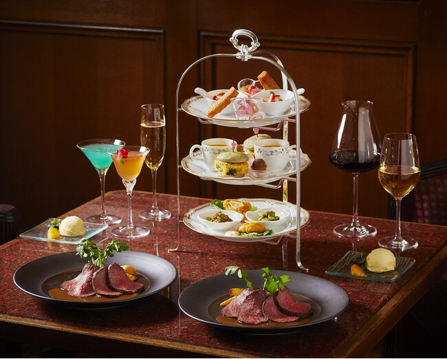 【ロイヤルパークホテル】ホテルのバーで楽しむイブニングハイティー「トワイライトアフタヌーンティー」が新登場！