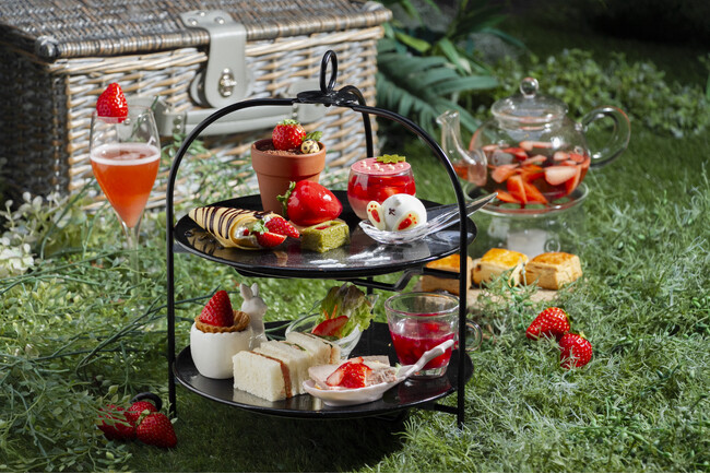 いちご尽くしで大好評のホテルスイーツイベント『ストロベリー・アフタヌーンティー』がグレードアップして再販決定！