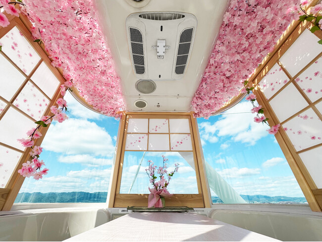 【大阪】桜に包まれる、空の旅。日本一の観覧車で春を満喫