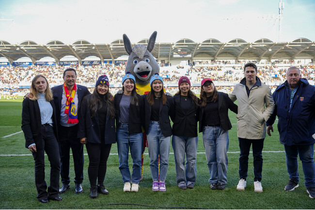 【東京山九フェニックス】女子ラグビーチーム　東京山九フェニックスの増田結選手、水谷咲良選手、地蔵堂萌生選手、小坂海歩選手、門脇桃子選手、フランスへ期限付き移籍