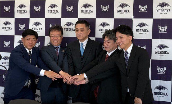 教育機関向け次世代IT人材育成プログラム「テックリートソリューション」を、学校法人延岡学園に導入