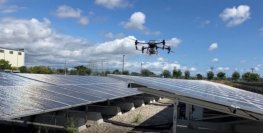 【オリックス・リニューアブルエナジー・マネジメント】太陽光発電所のドローン除草剤散布サービスを提供開始