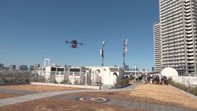 東京湾で初となる「レベル3.5飛行での物資輸送」を実施しました！