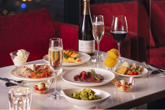 大阪の絶景が楽しめる「The C’s ～Sky Dining～」で贅沢ディナー　春の食材を使った季節限定の「The C’s Spring Sky Dining Buffet」開始！