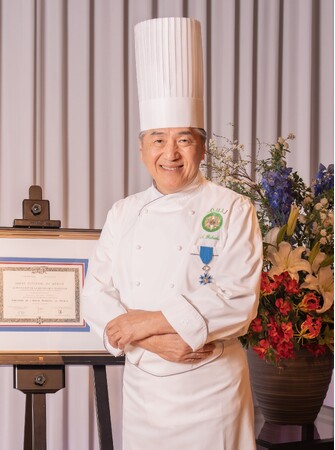 セルリアンタワー東急ホテル　総料理長　福田　順彦が「フランス共和国　国家功労勲章シュヴァリエ」を受章