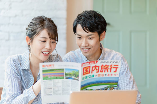 フリープランと添乗員同行プラン、どちらを選ぶ？ ～海外旅行・国内旅行別の調査結果を阪急交通社が公開～