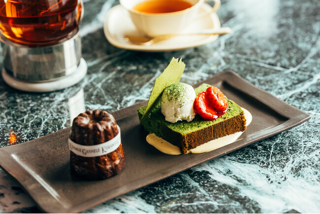 東京・蔵前のカヌレとのペアリングスイーツ専門店「KURAMAE CANNELE CAFE」にて、春の訪れを感じる『グランカヌレ&2層の抹茶テリーヌ』期間限定販売