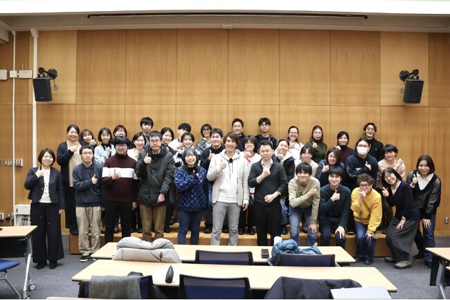QuizKnock 須貝駿貴が北海道大学で「サイエンスを届けるメディアとしてのインフルエンサーモデル」について講義を行いました