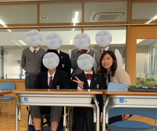 品川学園8年生を対象に企業訪問を実施