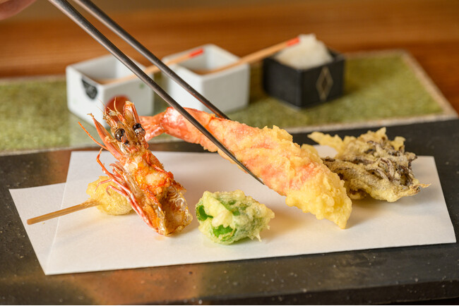 【土日祝限定】京都・高台寺丹虎にてランチタイムにお得な天ぷら会席が登場。