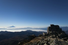 金峰山五丈岩 金峰山五丈岩