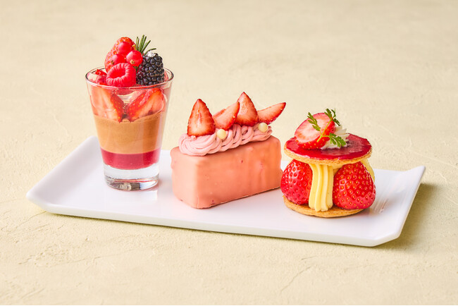 【ホテルメトロポリタン】あまおうを堪能する「Seasonal Dessert Set」
