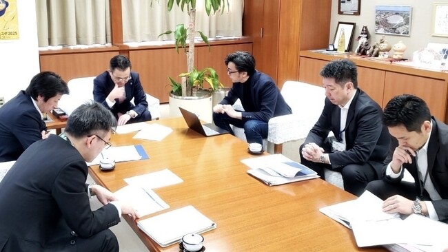 ナカシマ アツシ、青森県八戸市の職員エンゲージメントアドバイザーとして成果報告を実施