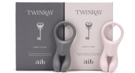 2月28日 フェムテック大注目ブランド aib より カップルで楽しめる新作バイブ「TWINRAY」(ツインレイ)が新発売。女性による女性のためのプレジャートイ 2月28日 フェムテック大注目ブランド aib より カップルで楽しめる新作バイブ「TWINRAY」(ツインレイ)が新発売。女性による女性のためのプレジャートイ