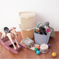 廃棄CD・DVDから新たな価値を創出　スタックストー×ブックオフのコラボレーション企画　CO2削減率82.6％のCDプラ サステナブル収納バケットを一部店舗で販売開始