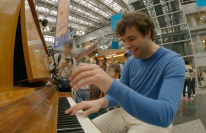 街角ピアノスペシャル出演で話題のピアニスト、マルティン・ガルシア・ガルシア　注目の2025年日本公演決定！