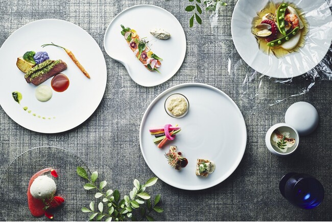 【ホテルインディゴ長崎グラバーストリート】長崎の旬の食材に和・華・蘭の技法を加えたディナーコース「Signature Course -Blanche-」春限定メニューを発売