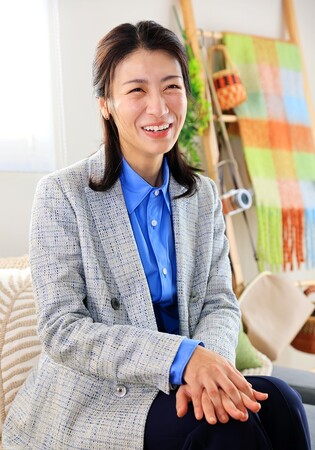 俳優・瀧内公美さん、北日本新聞社のブランドアンバサダーに就任
