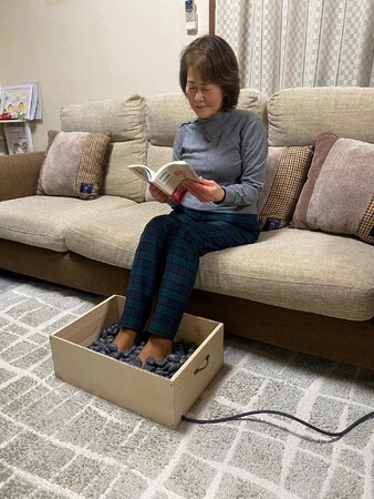 “お湯を使わない足湯=足石湯”を自宅やカフェに設置しよう!