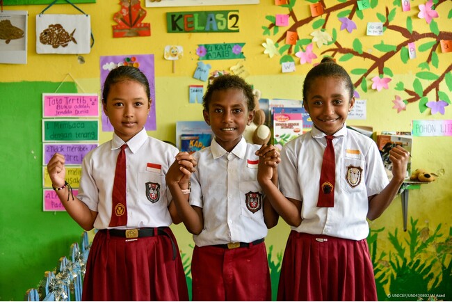 日本政府、インドネシア・パプア州の子どもたちの栄養と学習の促進のため、UNICEFを通じて5億600万円の無償資金協力を実施
