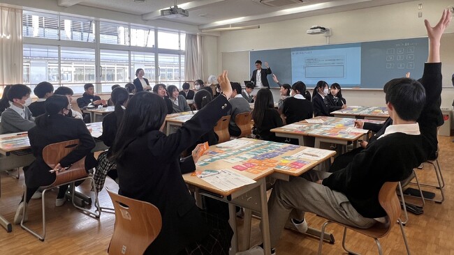 「人生の練習」ができる学校向け金融/キャリア教育ゲームを中学1年生174名に実施
