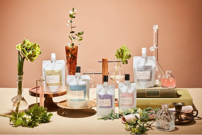 Cosmetic Museum（通称：コスメ博物館）のスキンケアライン「REGLAGE（レグラージュ）」を、大丸松坂屋百貨店の体験型ストア「明日見世」に期間限定で出品