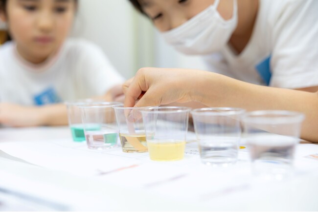 幼児・児童の保護者調査から見る未来の教育とは？「非認知能力」に対する子ども英会話スクールの保護者の関心度ランキング