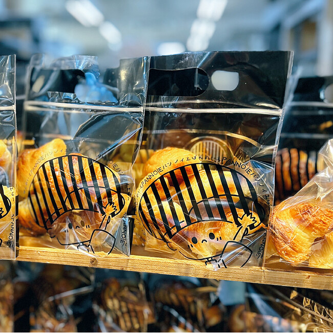 大阪ローカルパン屋、人気のミニクロワッサンが袋リニューアル後４ヶ月で早くも販売個数200,000個突破！