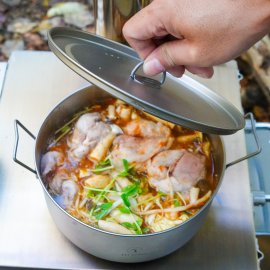 チタン製鍋(新) 蓋付き アウトドアクッカー 1,700ml チタン製鍋(新) 蓋付き アウトドアクッカー 1,700ml