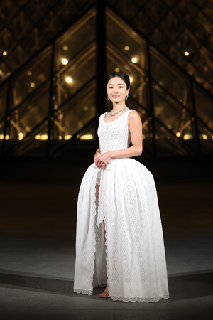 【DIOR】ディオールを纏うセレブリティ@ルーヴル美術館グランドディナー