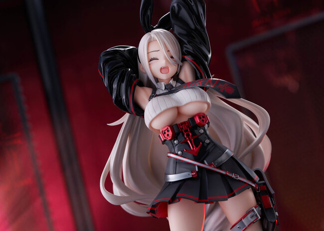 『アズールレーン』より、「プリンツ・ハインリヒ」の登場シーンが待望のフィギュア化。「泣き顔」フェイスパーツが付属する、あみあみ限定版も登場。
