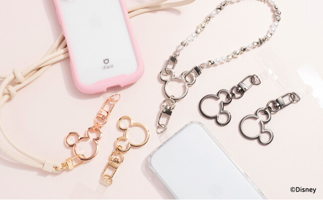 「ミッキーマウス」アイコンが大人可愛い！“さりげなミッキー”のストラップホルダー新登場