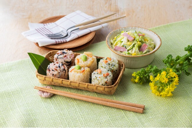 セブン-イレブンがお届けする春グルメの祭典「春のごちグルメ」開催！おにぎりやお惣菜、スイーツなど全20種を3月18日（火）から発売