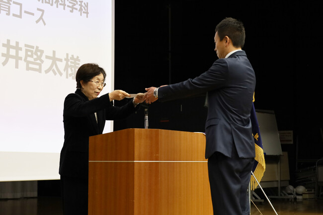 【文教大学】震災から14年、卒業生が母校で自主卒業式を開催