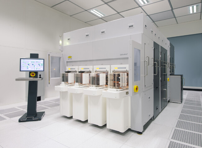 EV GROUP、次世代 GEMINI(R)全自動量産用ウェーハ接合装置を発表 300mm MEMS製造の進化に貢献