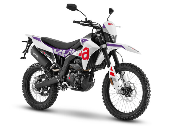 装備が充実したアプリリア新型『RX 125』 『SX 125』を発売