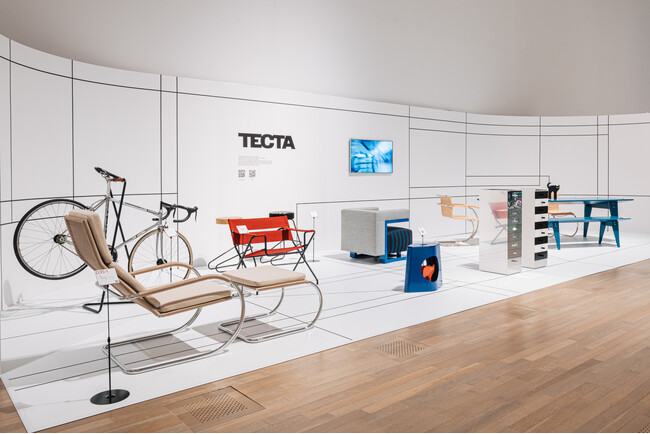 【本日より開催】国立新美術館・リビング・モダニティ展の関連展示企画「リビング・モダニティ today」にドイツ・TECTA社がブース出展