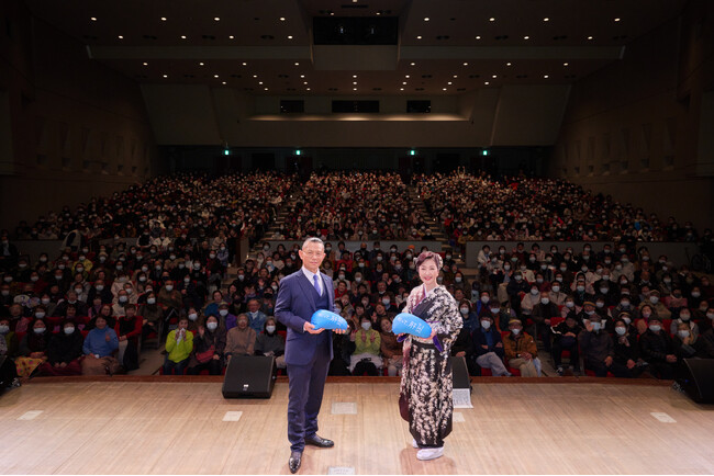 伍代夏子氏、的場浩司氏が能登で「健康」メッセージを発信「あなたの大切な人のためにも自分の健康は自分で守りましょう！」