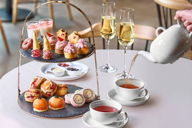 【アロフト大阪堂島】桜の開花にあたり素敵な桜アフタヌーンティーを満喫!