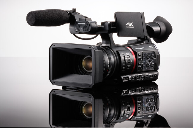 10ビット4K記録、マニュアル3リング、約1.9 kgの軽量はそのままに、12G-SDIなどシステム接続性を強化、プロフェッショナルカメラレコーダー AG-CX370を発売