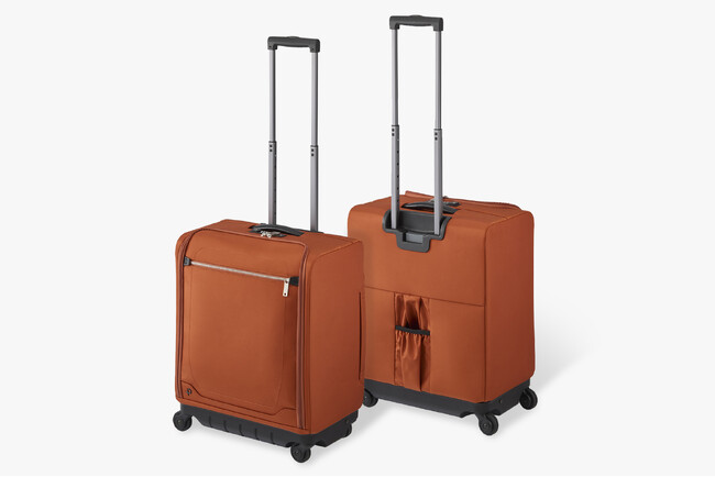 「プロテカ」の、機内持込容量最大級ソフトラゲージ「マックスパス ソフト4」に、旅を鮮やかに彩る新色オレンジ追加