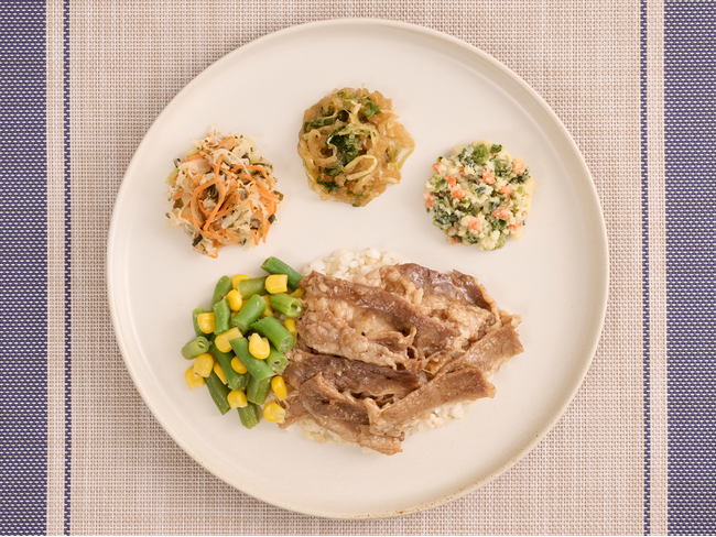夜食でも罪悪感なく楽しめる「深夜2時のガーリックビーフライス」が3月25日(火)に新登場