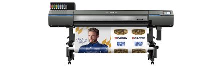 より速く、より多彩に。サイングラフィック製作のプロのためのベストマシン新登場。