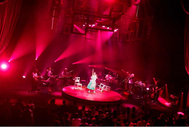 小泉今日子 全国ツアーでの会場電力、移動などのCO2排出量実質ゼロを実現