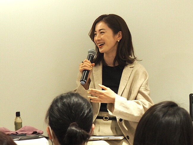 【イベントレポート】モデル高垣麗子さんをゲストに迎え「3/8 国際女性デー」にエシカルセレクトショップEthical&SEA二子玉川店でトークショーを開催