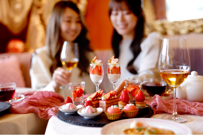 【都ホテル 岐阜長良川】フォトスポット席で愉しむアフタヌーンティー「Spring Afternoon Tea Party」2025年5月31日（土）までラウンジ フローラにて販売