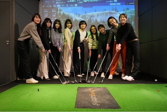 健康経営と女性活躍推進を目指してゴルフレッスンを実施