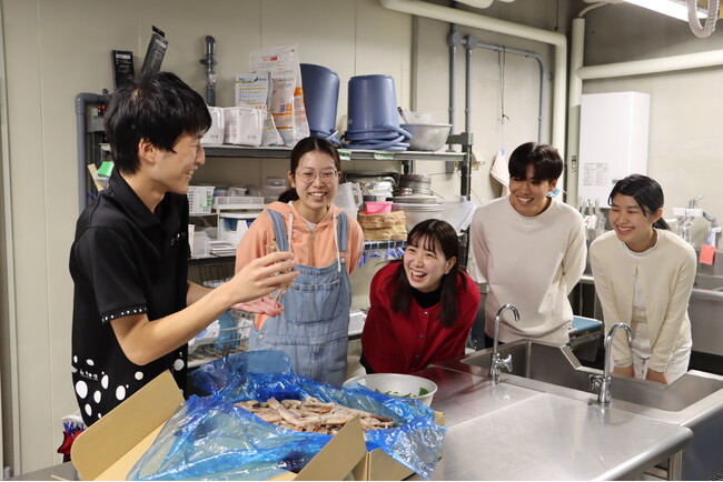 水族館アトアの裏側を覗く「バックヤードツアー」の定期開催が決定！